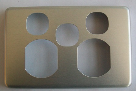 DOUBLE GPO EXTRA SWITCH BRUSHED AL COVER